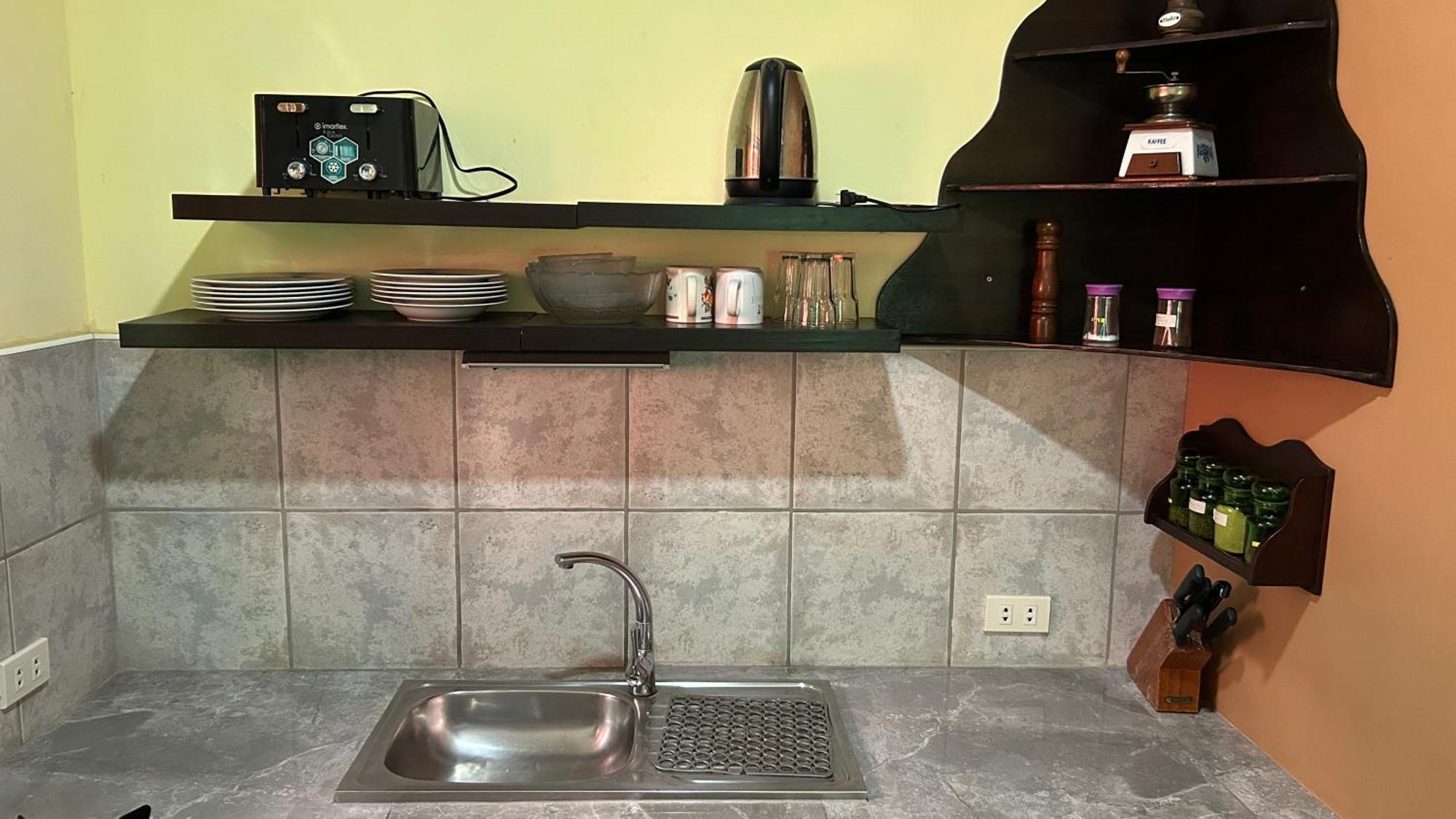 Haus Am Auf Sibuyan Island Nahe Cresta De Gallo - Marevic's 1 Ohne Klimaanlage Azagra